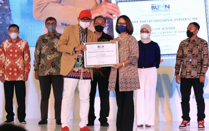 BRI dinobatkan sebagai Best of The Best BUMN dalam ”BUMN Entrepreneurial Marketing Awads 2022” yang diadakan Markplus.INC.