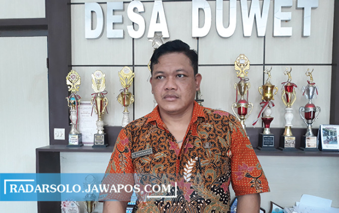 Kepala Desa (Kades) Duwet, Setiyawan Doniyanto. (ANGGA PURENDA/RADAR SOLO)