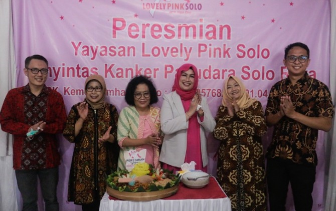 Lovely Pink Solo resmi menjadi Yayasan Penyintas Kanker Payudara di Solo Raya.