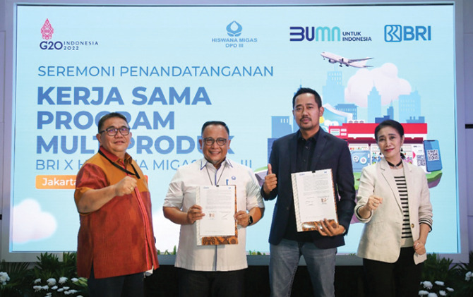 Penandatanganan perjanjian kerja sama (PKS) antara BRI dan Hiswana Migas DPD III pada 15 Juli 2022 di Jakarta.