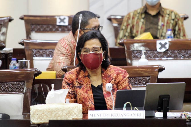 Menteri Keuangan Sri Mulyani Indrawati mengungkapkan kuota subsidi bahan bakar minyak (BBM) Pertalite volumenya akan habis pada akhir September 2022. (Dery Ridwansah/JawaPos.com)