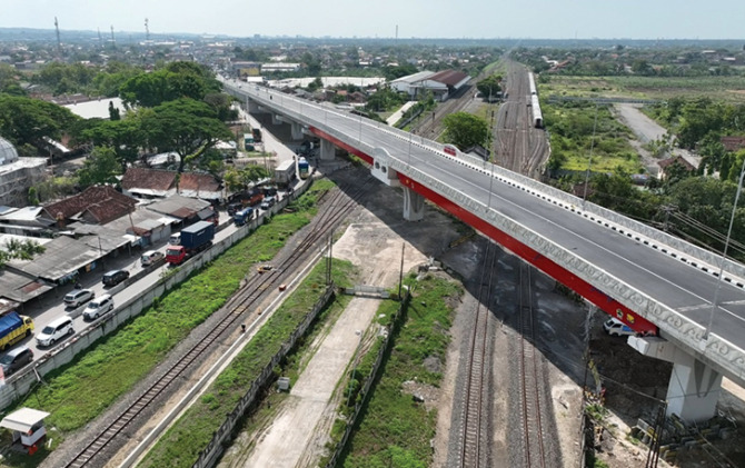 Flyover Ganefo, Mranggen-Demak siap dioperasionalkan secara penuh pada awal Oktober.