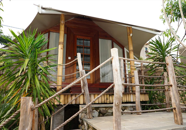 Glamping di Oak Tree Batu. (oaktreeglampingresort.com)