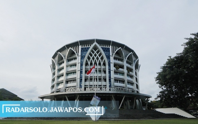 Ilustrasi Gedung Induk Siti Walidah UMS. Sivitas akademika UMS akan menggelar aksi damai bertajuk Maklumat Kebangsaan besok, Senin (5/2), di Gedung Induk Siti Walidah UMS