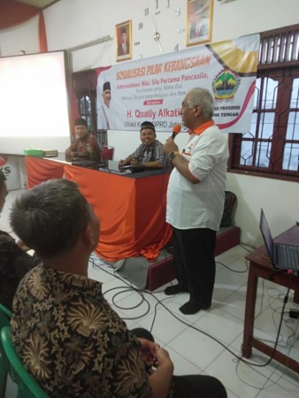 TEMUI WARGA: Sosialisasi pilar kebangsaan di Kecamatan Ngawen, Kabupaten Klaten, Rabu (16/11). (DOK. PRIBADI)