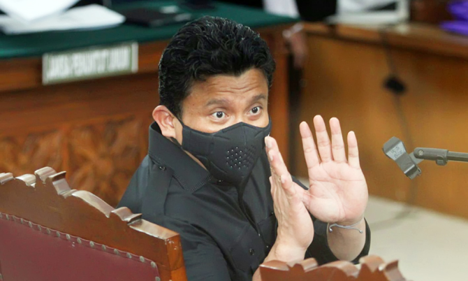 Terdakwa kasus pembunuhan Brigadir Nopriansyah Yoshua Hutabarat alias Brigadir J, Ferdy Sambo. (Dery Ridwansah/JawaPos.com)