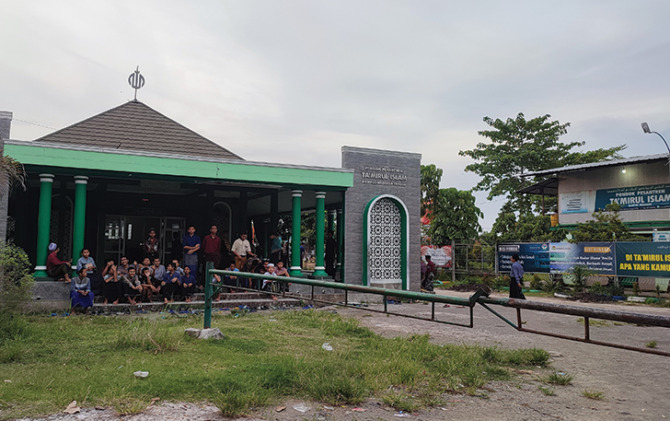 Para santri di Pondok Pesantren Ta’mirul Islam Sragen. (AHMAD K/RADAR SOLO)