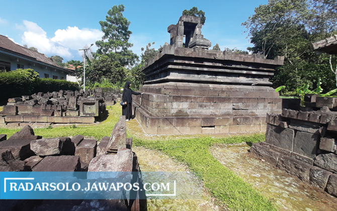 BERSEJARAH: Kondisi terkini Candi Lawang di Desa Gedangan, Kecamatan Cepogo, Boyolali. Candi Hindu ini peninggalan abad 9. (RAGIL LISTIYO/RADAR SOLO)