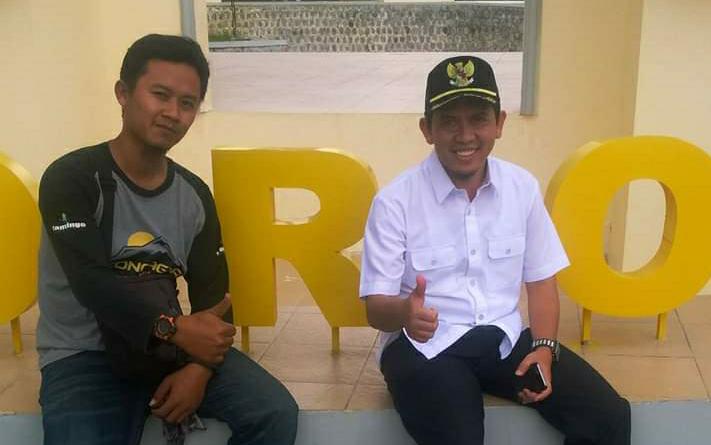 Rohadi Widodo (kanan) bersama wartawan Radar Solo Rudi Hartono.