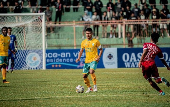 Pemain Nusantara United FC Tegar Pangestu. (ISTIMEWA)