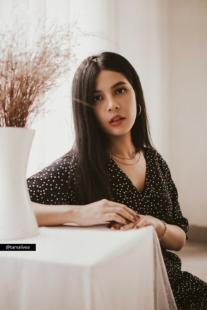 CERDAS DAN FISIONER: Indriana Anggun Febrianti. (DOK. PRIBADI)