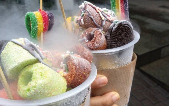 Ilustrasi smooky snack alias chiki ngebul (cibul). (Istimewa)