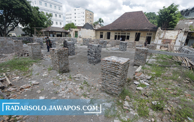 Komisi IV DPRD Surakarta melakukan sidak di Dalem Tumenggungan, Jumat (13/1/2023). (M. IHSAN/RADAR SOLO)