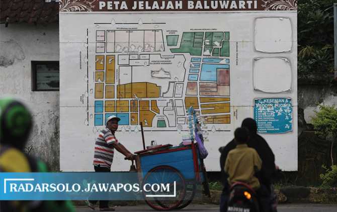 Gambaran peta di kawasan Baluwarti, Minggu (8/1/2023). Rencana penataan kawasan kumuh di Baluwarti masuk skala prioritas Pemkot Surakarta. (M. IHSAN/RADAR SOLO)