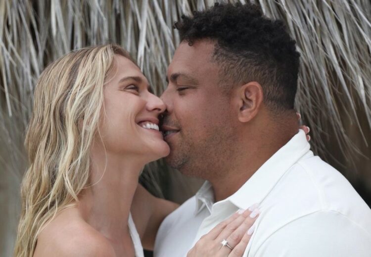 Ronaldo Nazario bersama kekasihnya, Celina Locks. (Celina Locks/Instagram)