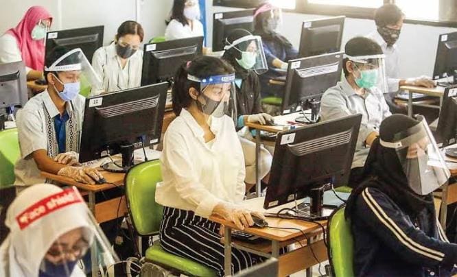 Ilustrasi SNMPTN pada masa pandemi. (JawaPos.com)