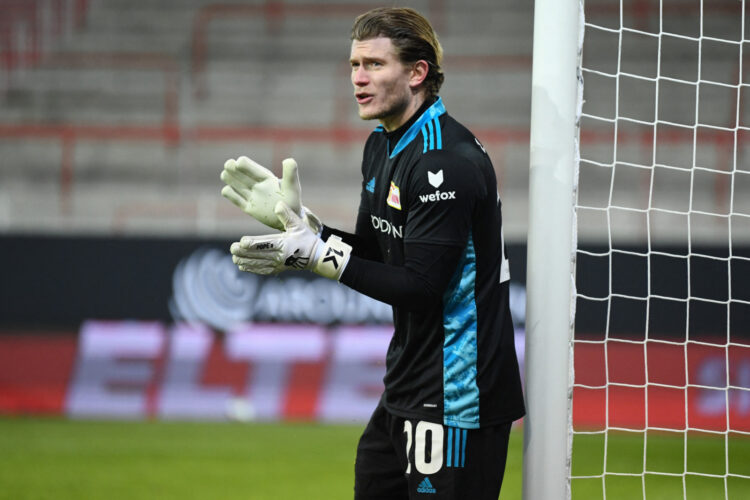 Loris Karius diperkirakan bakan dimainkan lagi nanti malam. (KARIUS/AFP)