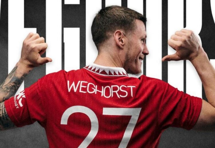 Wout Weghorst saat diperkenalkan sebagai pemain Man United. (AFP)