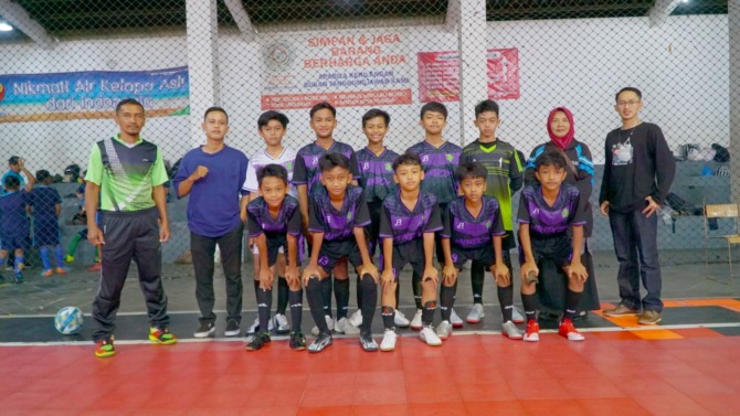 Tim futsal MIN 1 Boyolali yang kerap ikut turnamen dan membawa pulang juara. (ist)   