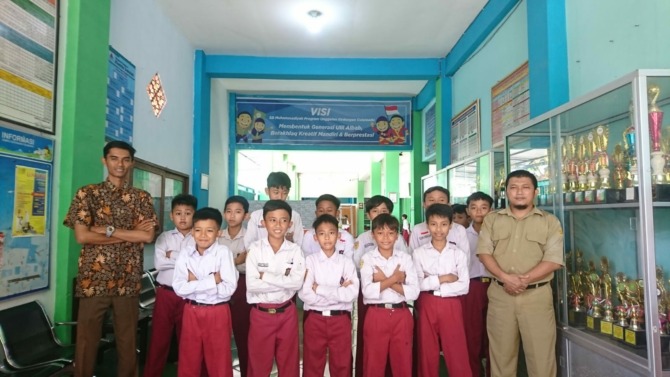 Tim futsal SD Muhammadiyah Program Unggulan Colomadu yang didukung penuh pihak sekolah. (IPUT NESIA/RADAR SOLO)