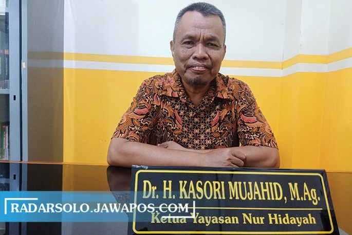 Kasori Muhajid, Ketua Yayasan Nur Hidayah