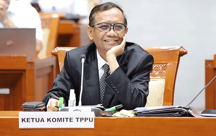 Ketua Komite TPPU sekaligus Menko Polhukam Mahfud MD diterpa hoax hartanya disita KPK. (Dery Ridwansah/JawaPos.com)