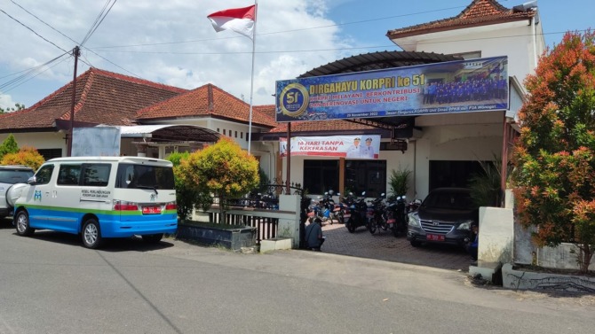 Suasana di kantor Dinas PPKB P3A Wonogiri beberapa waktu lalu. (IWAN ADI LUHUNG/RADAR SOLO)