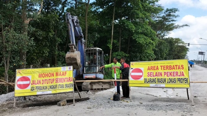 DIKEBUT: Proyek pembangunan ring road utara Sragen hampir selesai, dan siap dibuka besok (14/4/2023). (AHMAD KHAIRUDIN/RADAR SOLO)