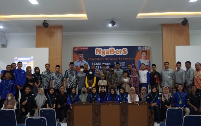 Safety Riding Team Main Dealer Astra Motor Jateng menggelar kegiatan “NGABRES” (Ngabuburit Bersama FKS Grisaba) bersama FKS SMKN 1 Bancak.