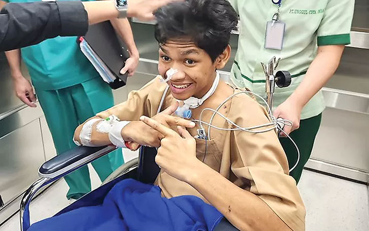 Cristalino David Ozora usai jalani latihan di ruang fisioterapi menuju ruang ICU Rumah Sakit Mayapada, Kuningan, Jakarta, Sabtu (1/4). (DOK PRIBADI)