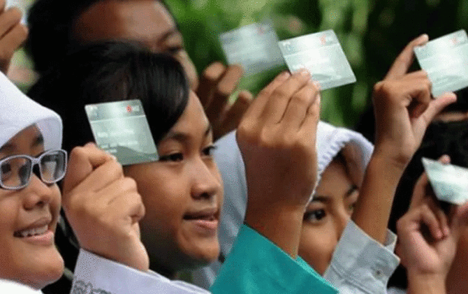 Ilustrasi siswa penerima Kartu Jakarta Pintar (KJP). (JawaPos.com)