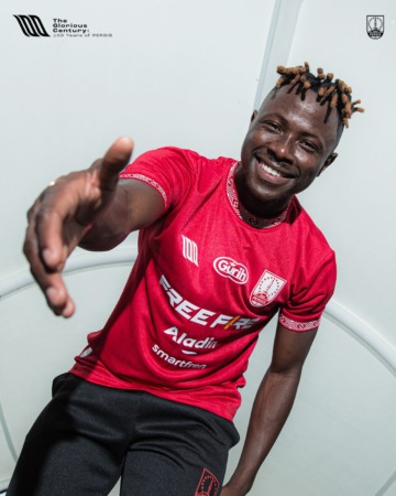 BERI HARAPAN: Moussa Sidibe jadi amunisi baru Persis Solo musim ini. (PERSIS SOLO OFFICIAL)