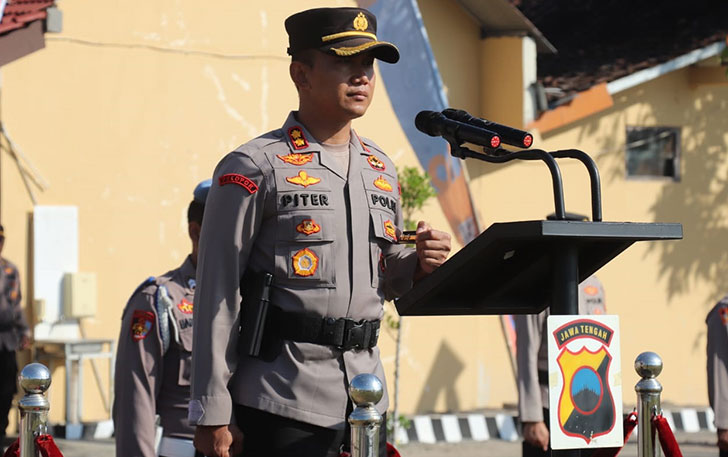 Kapolres Sragen AKBP Piter Yanottama. (AHMAD KHAIRUDIN/RADAR SOLO)