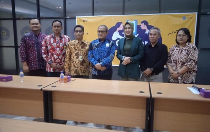 UNSA dan Kanwil DJP Jateng II resmikan tax center di kampus setempat, Selasa (4/7).