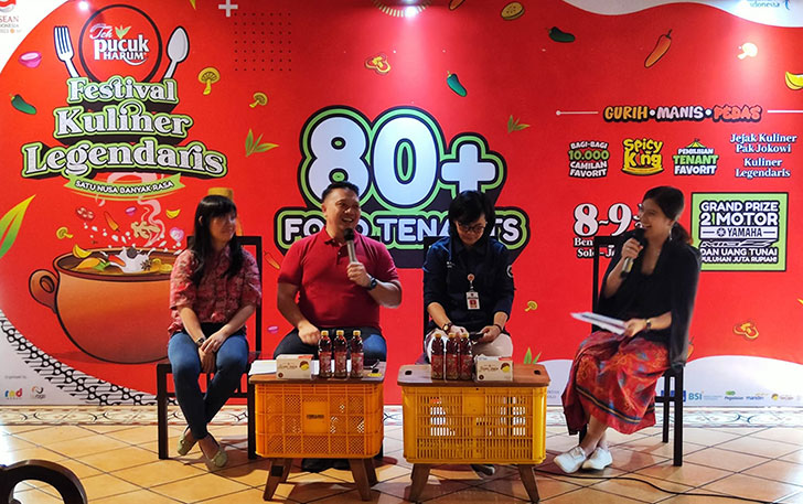 Press conference Festival Kuliner Legendaris yang diselenggarakan Teh Pucuk Harum, di Benteng Vastenburg Kota Solo Kamis (6/7). (SEPTINA FADIA/RADAR SOLO)