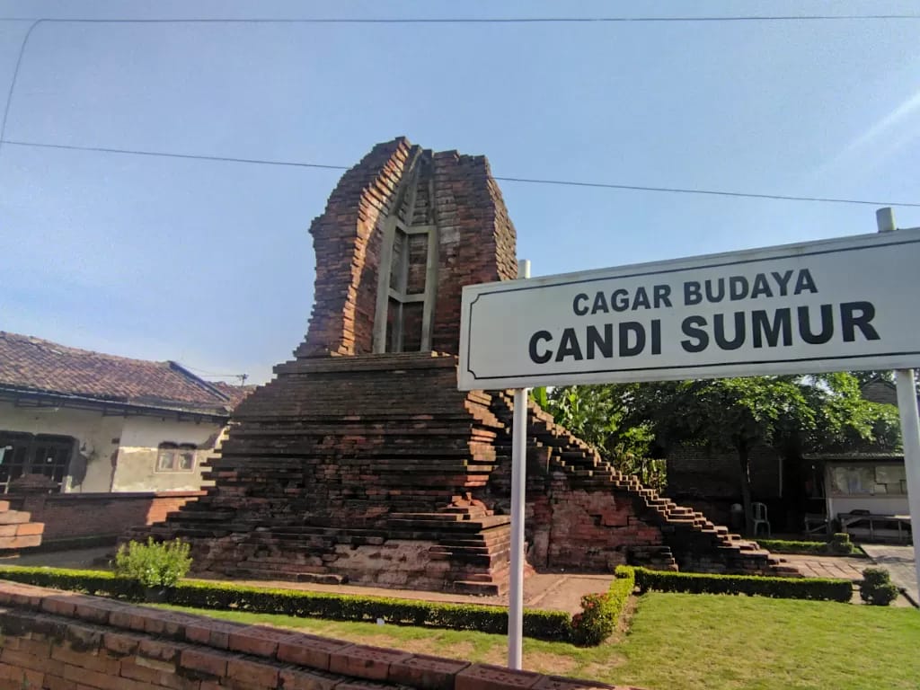 Candi Sumur (sumber: fadami.indozone.id)