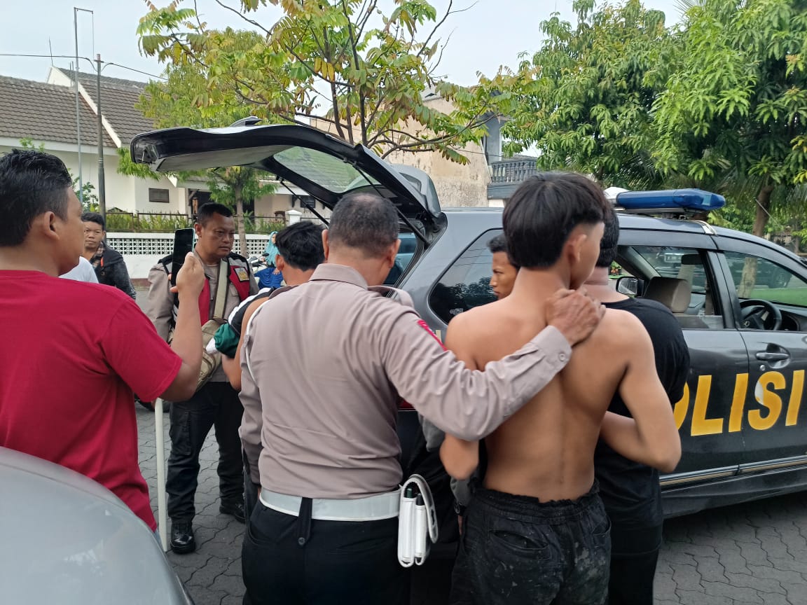 MERESAHKAN : Belasan anggota gangster diamankan polisi. (IST)