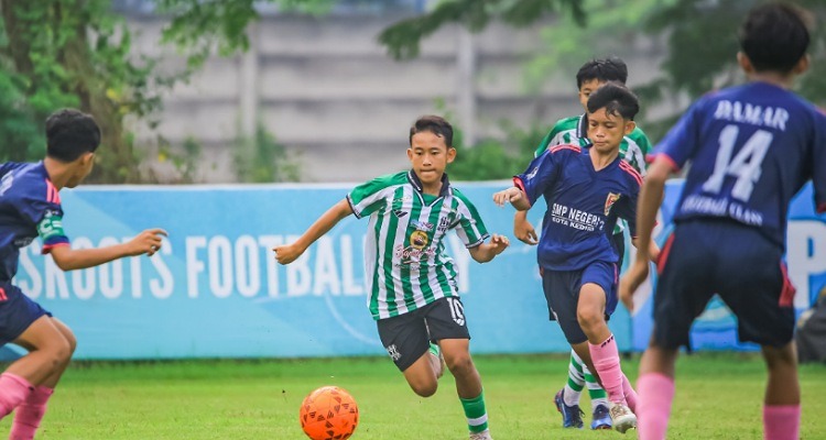 Skill: Pemain muda Deltras Sidoarjo.