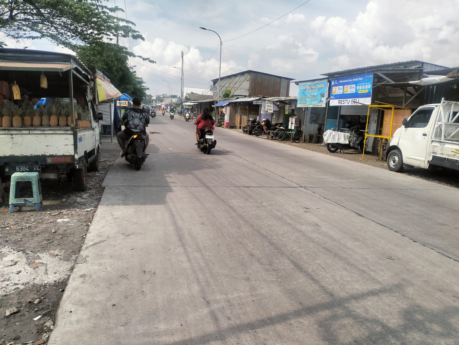 MULUS: Jalan Geluran-Suko, Kecamatan Taman yang sudah dibeton oleh Pemkab Sidoarjo. (IST)