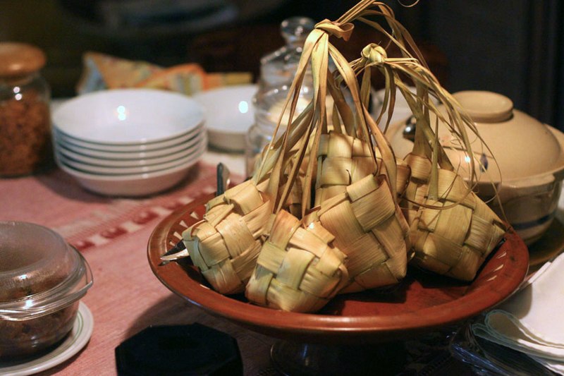 KHAS LEBARAN: Ketupat menjadi sajian yang selalu ada saat Hari Raya Idul Fitri. (IST/wikipedia)