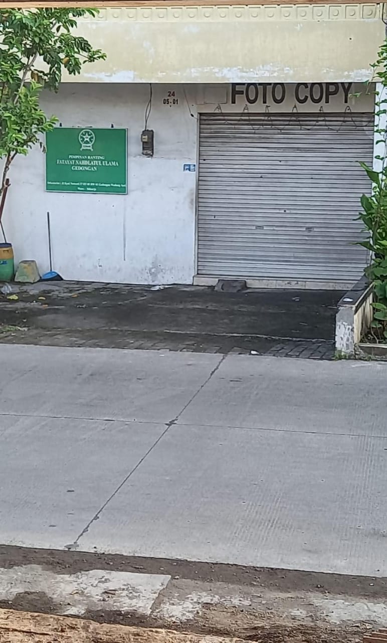 NEKAT : TKP Honda Beat yang hilang digondol maling di Waru, Sidoarjo, Sabtu, 27 April 2024. (DIKY PUTRA SANSIRI/RADAR SIDOARJO