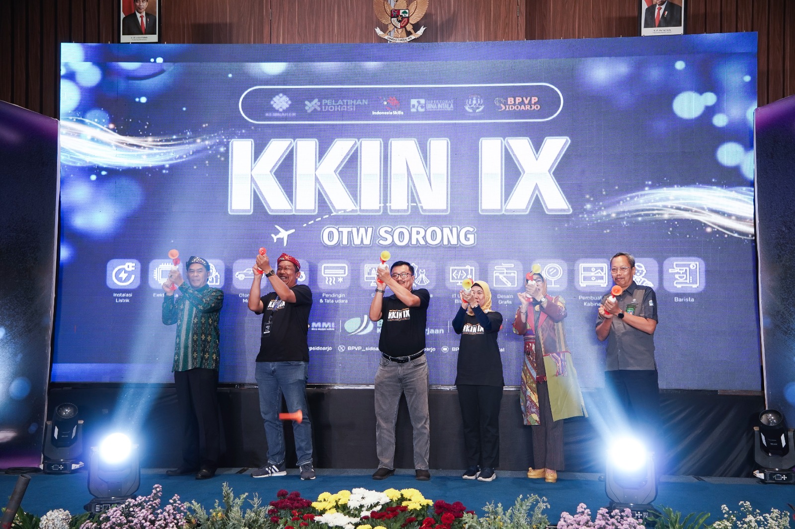 TUNTAS: Penutupan Kompetisi Keterampilan Instruktur Nasional (KKIN) Regional Barat 3 di Sidoarjo. (IST)