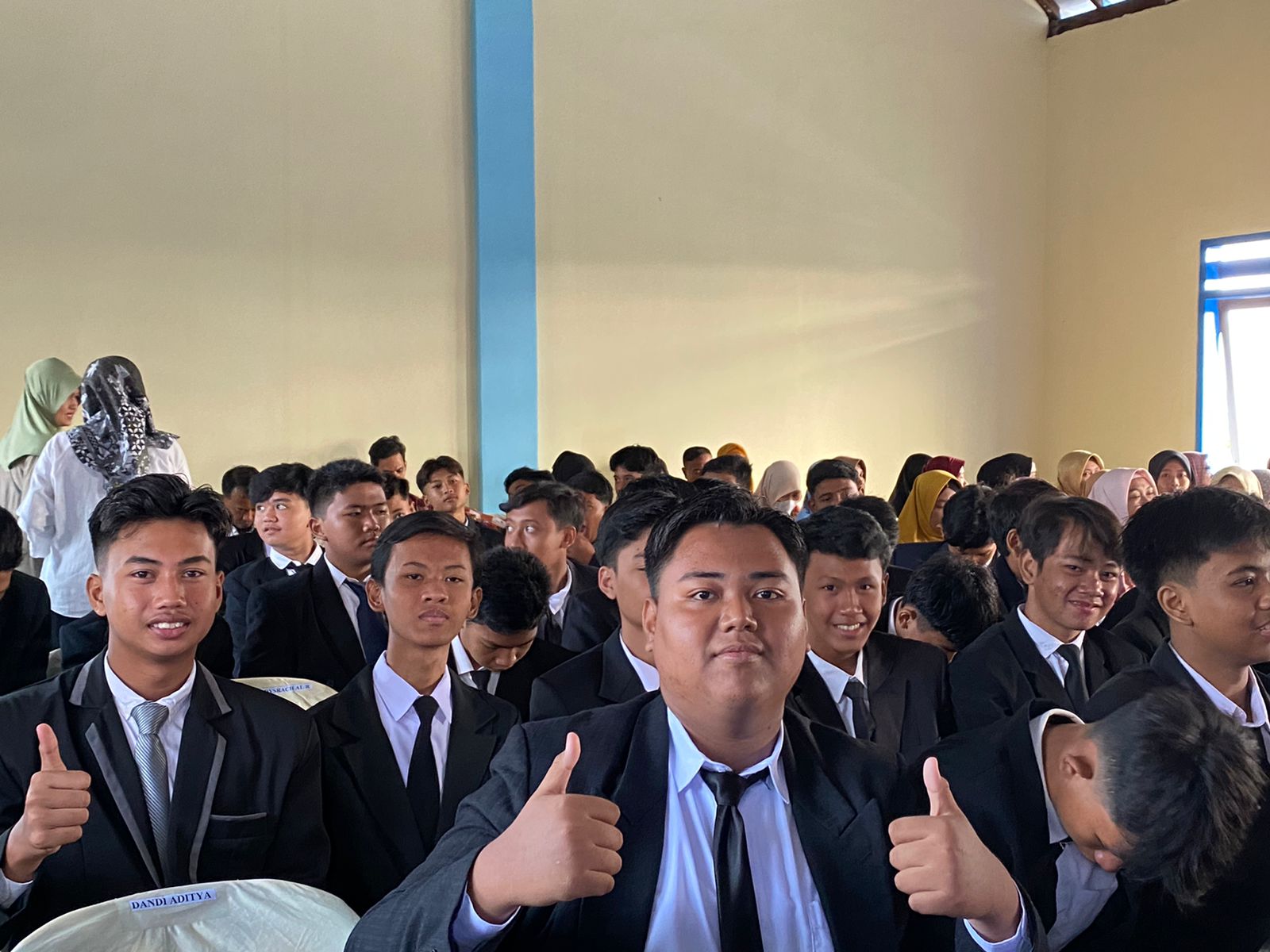 LULUS: Para siswa SMP Muhammadiyah 8 Tanggulangin dalam kegiatan pelepasan. (IST)