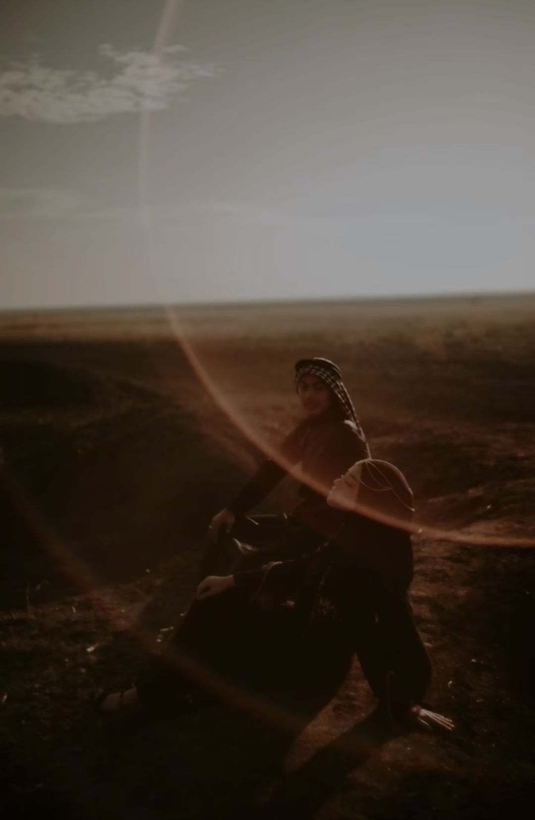 ARABIAN: Layaknya berfoto di pasang pasir Arab. (IST/akun TikTok @ns_photo)