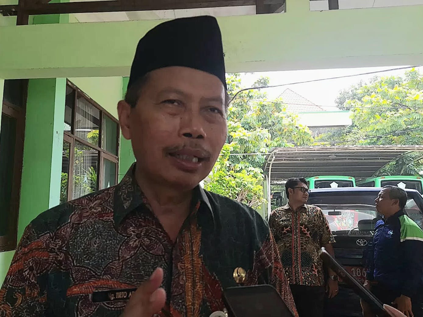 ANGKAT BICARA: Kepala Dispendikbud Sidoarjo Tirto Adi. (M SAIFUL ROHMAN/RADAR SIDOARJO)