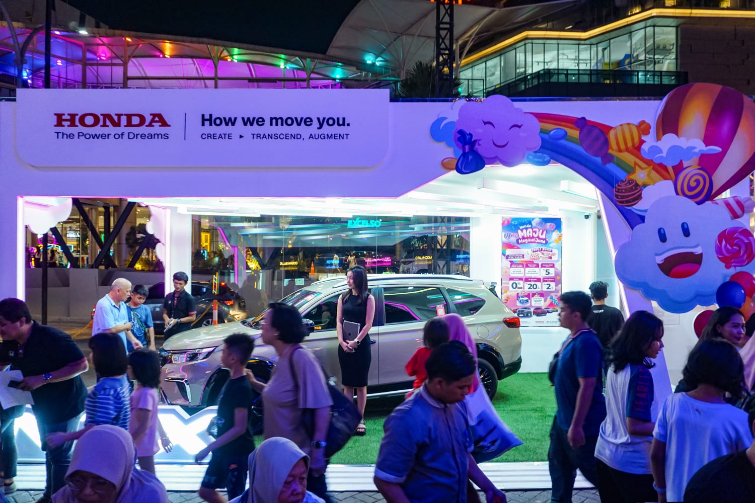 Honda Surabaya Center (HSC) turut meramaikan acara Disney Pixar Carnival di Pakuwon City Mall Surabaya tanggal 20 Juni hingga 21 Juli 2024. (HONDA SURABAYA CENTER)