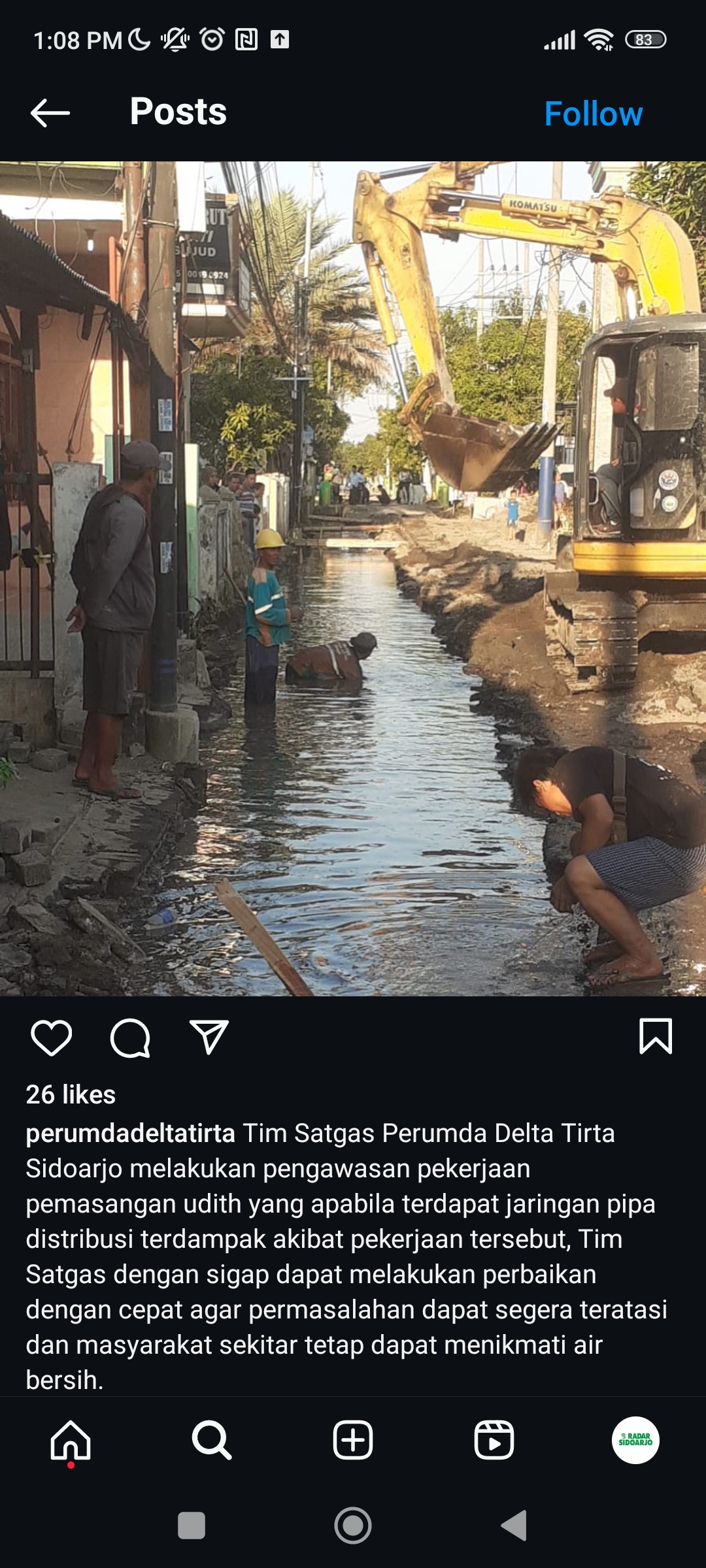 BOCOR: Pipa PDAM Sidoarjo yang ada di Banjarsari tergaruk alat berat. (IST)