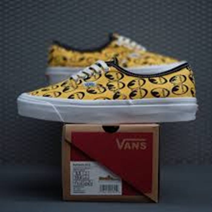 Vans Authentic 44 DX Anaheim Factory Mooneyes.