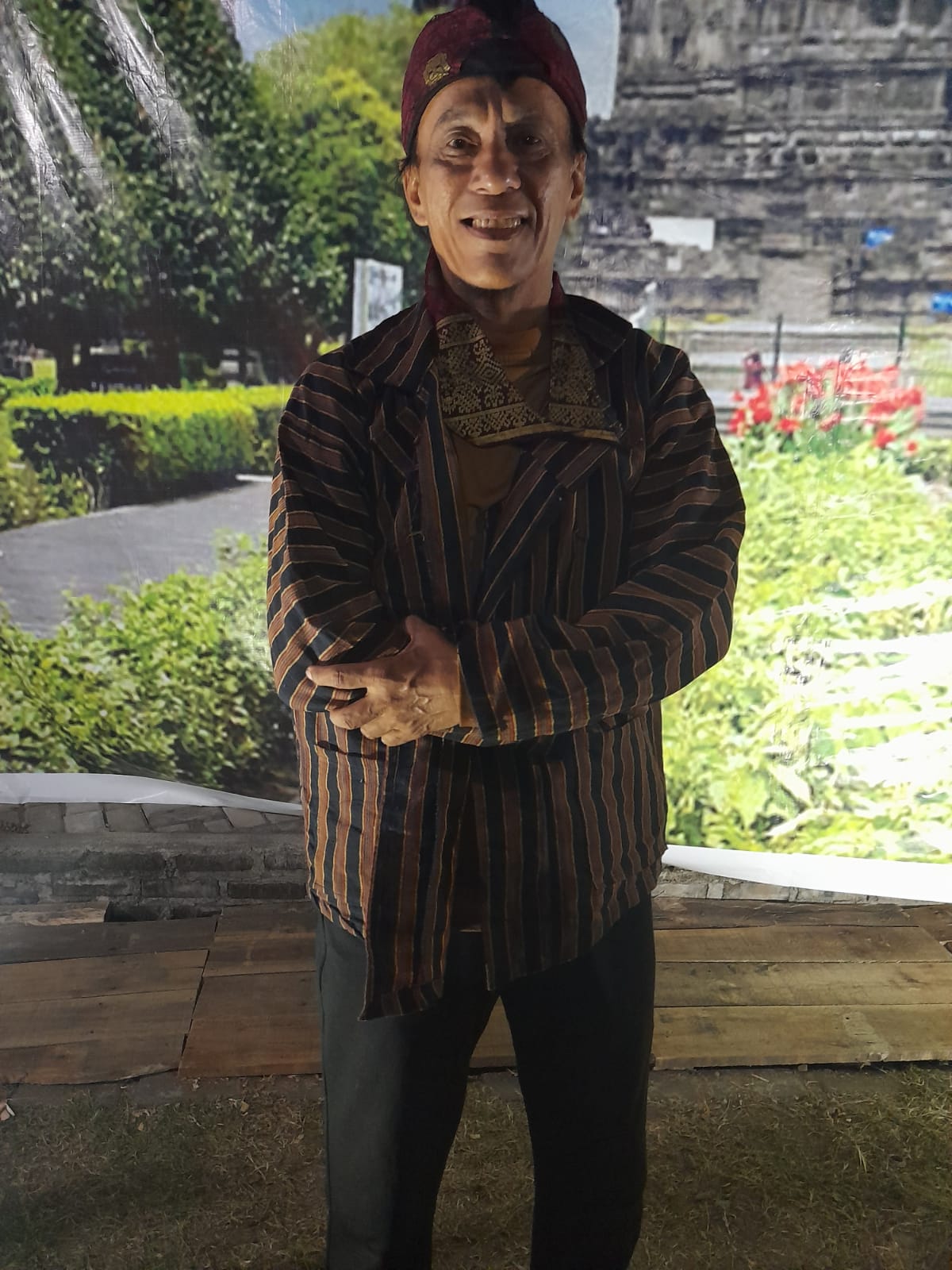 Penulis sekaligus sutradara Amor Patrioko