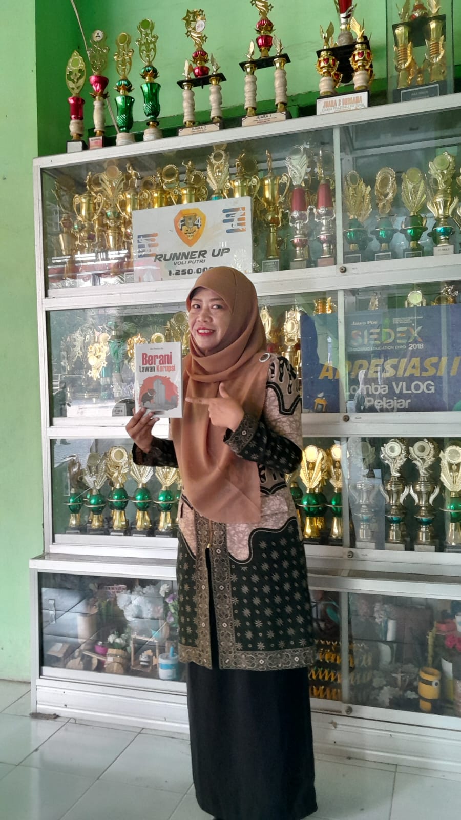 Nur Sjamsuarini Pudji Astutik.